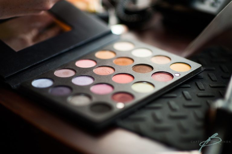 courtyard at lake lucerne bride getting ready