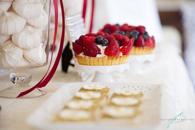 Maison and jardin wedding photographer