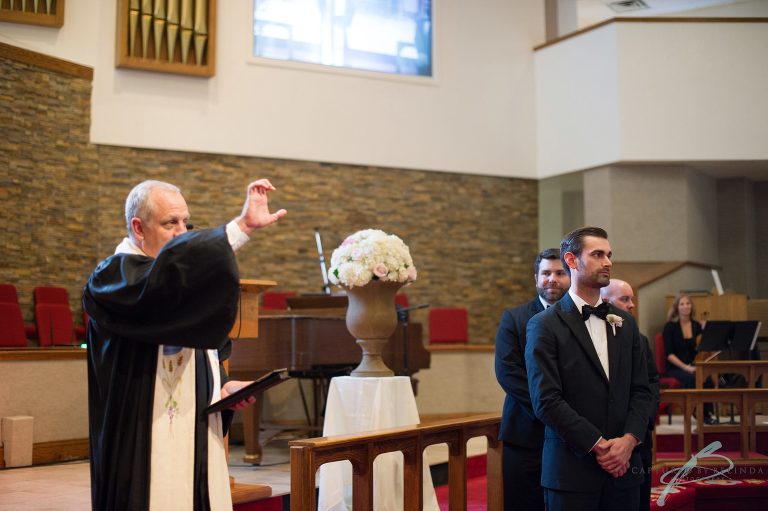 bride and groom portraits